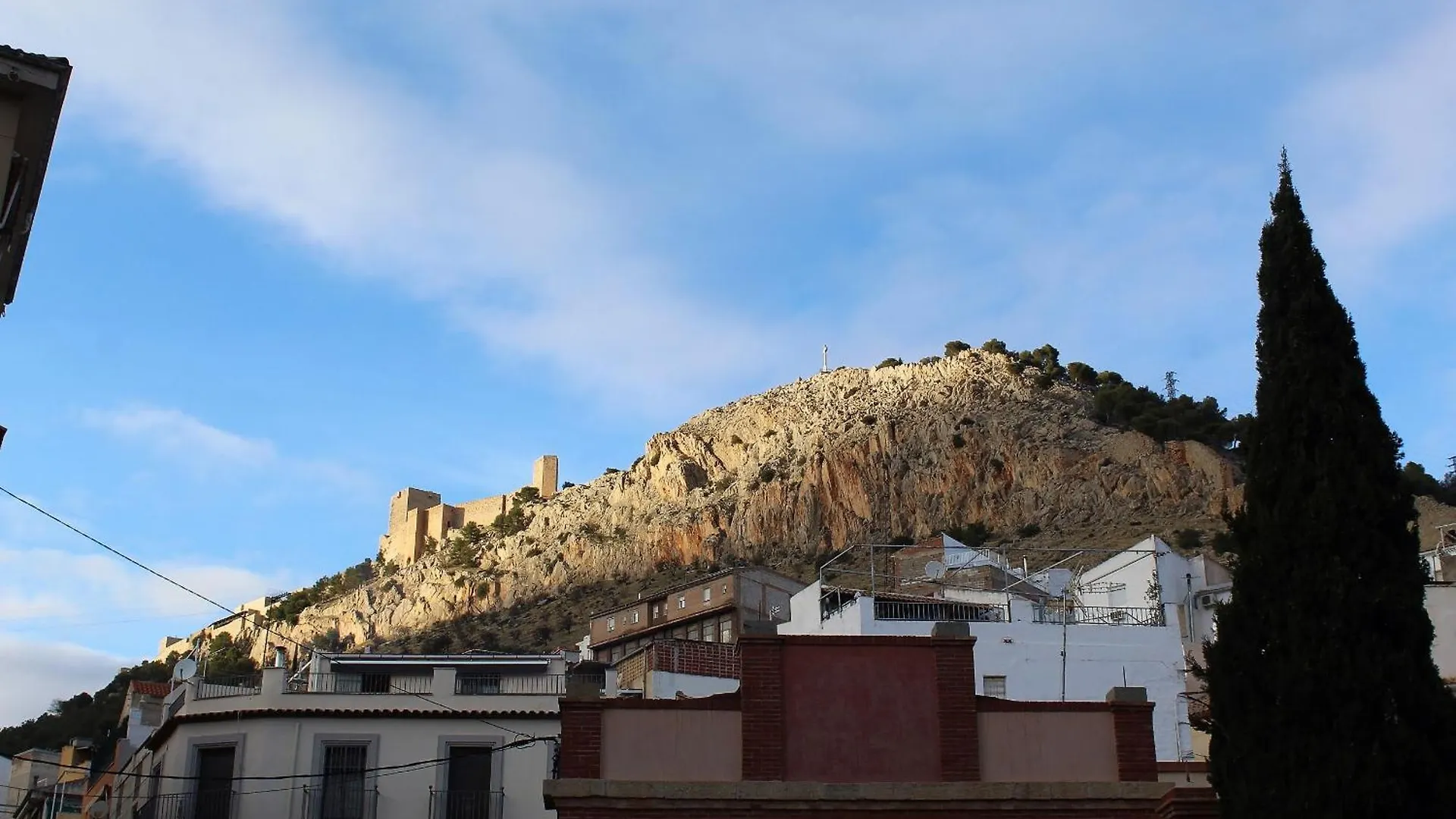 Al Pie Del Camarin Con Parking Gratis Apartment Jaen